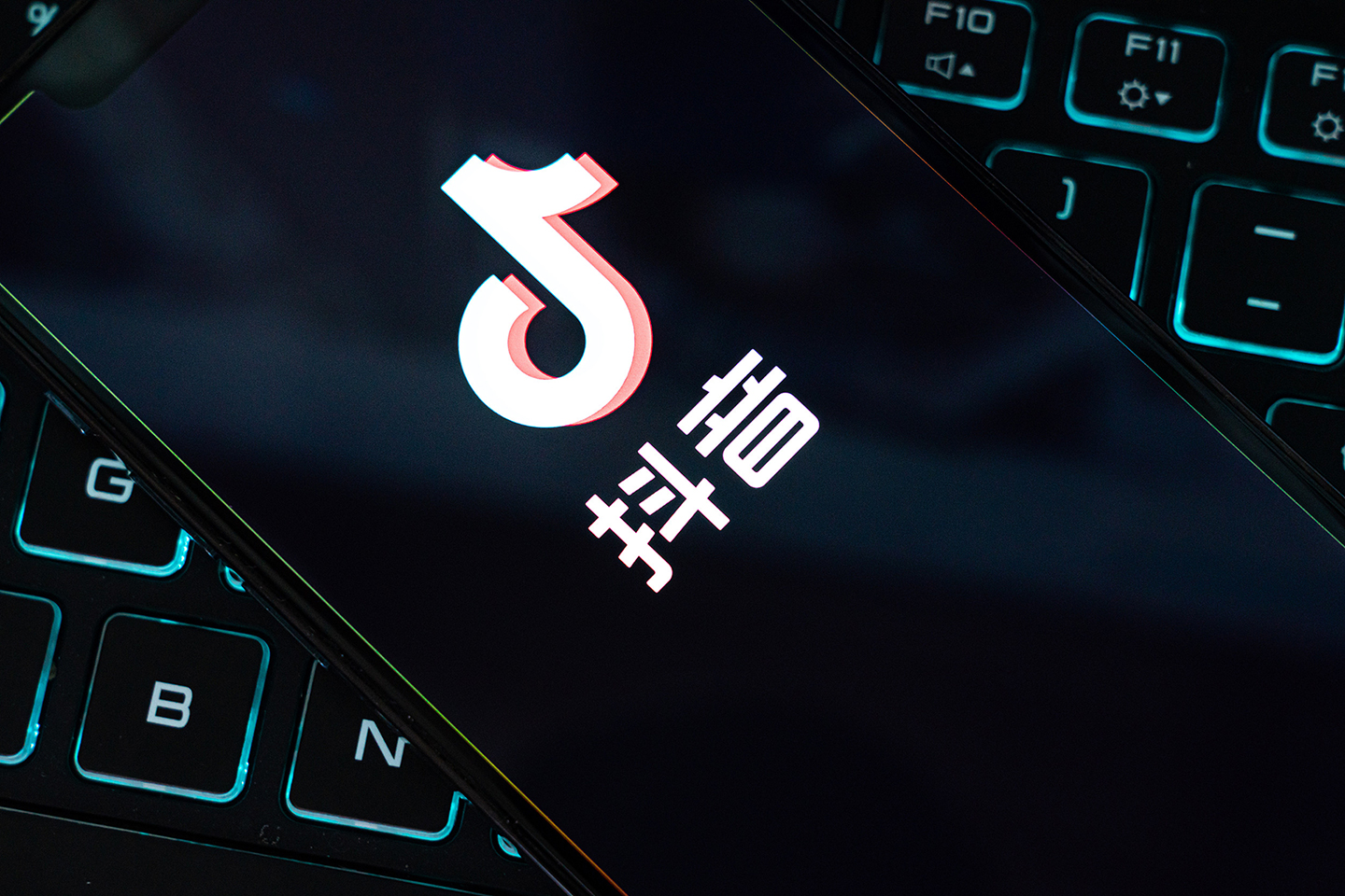 抖音怎么發(fā)布視頻播放量高秘訣：發(fā)布技巧助漲粉！